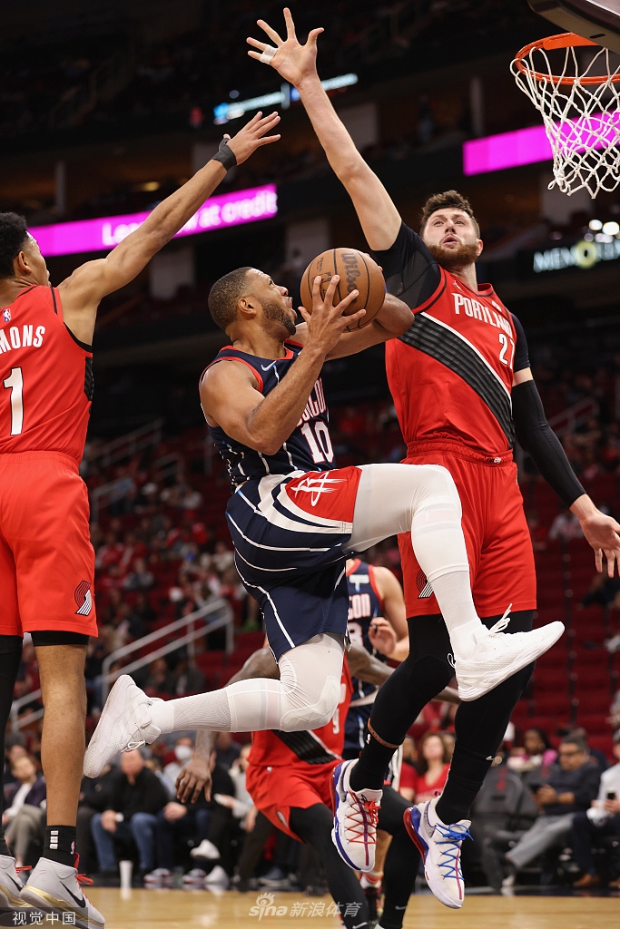 中欧网站入口 -关于NBA常规赛今晨走向成谜；波特兰开拓者门线救险；底气十足；控场能力受关注的信息