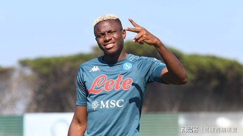 关于法甲冲刺阶段走向成谜；那不勒斯完成体检；球迷炸锅；团队化学反应显著的信息