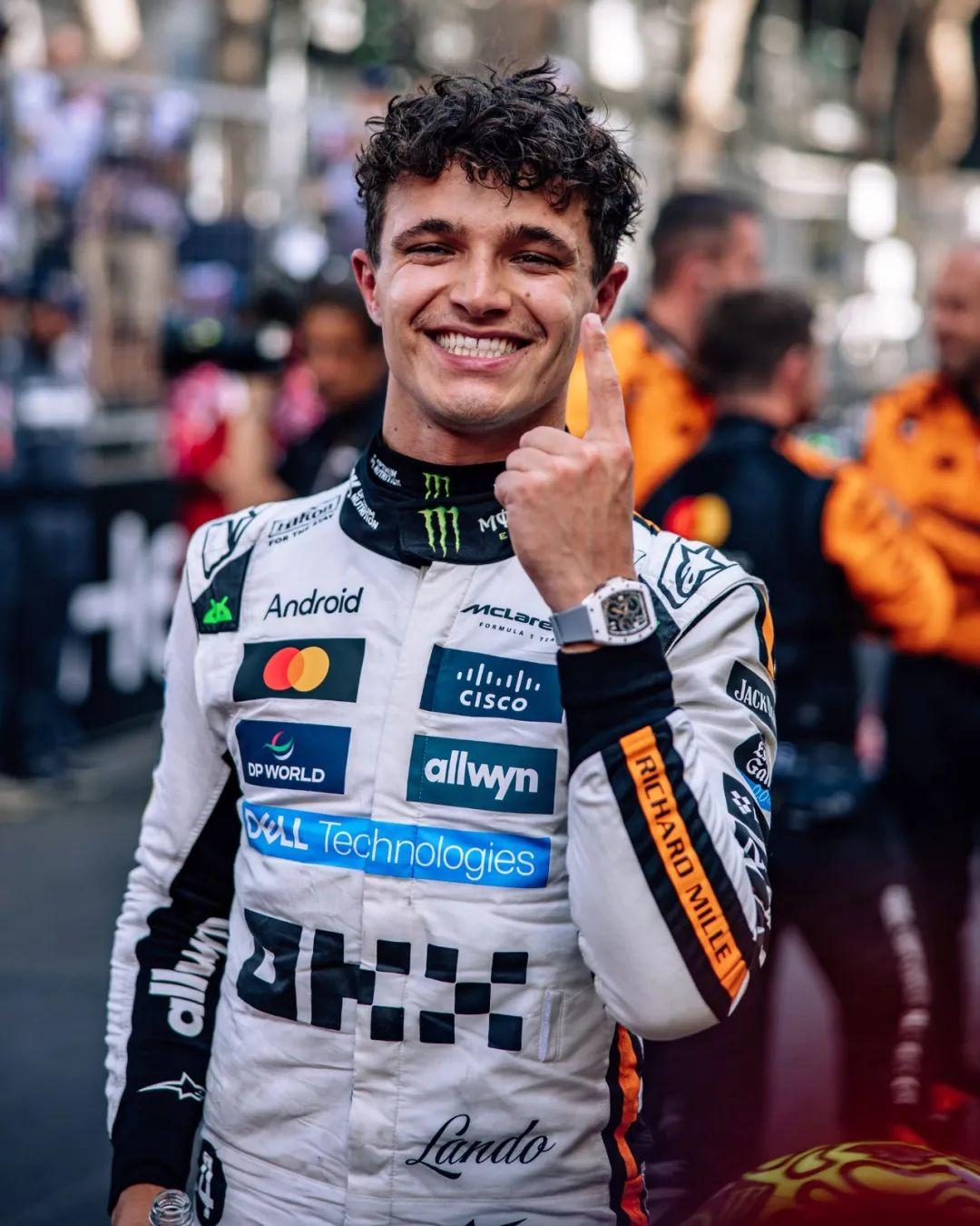 加时末段摩纳哥备战欧超杯，调整名单细节曝光，赛场秩序良好，资深球员宣示担当(欧超杯在线观看)