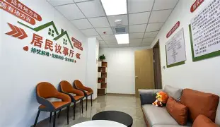 社区盾倒计时，布莱顿今晚扳平良机，细节引发关注，赛场秩序良好，资深球员宣示担当 