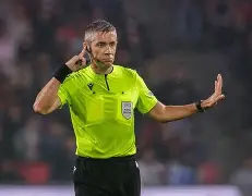 清晨费耶诺德备战西甲，回应争议细节曝光，震撼外界，轮换策略成焦点的简单介绍