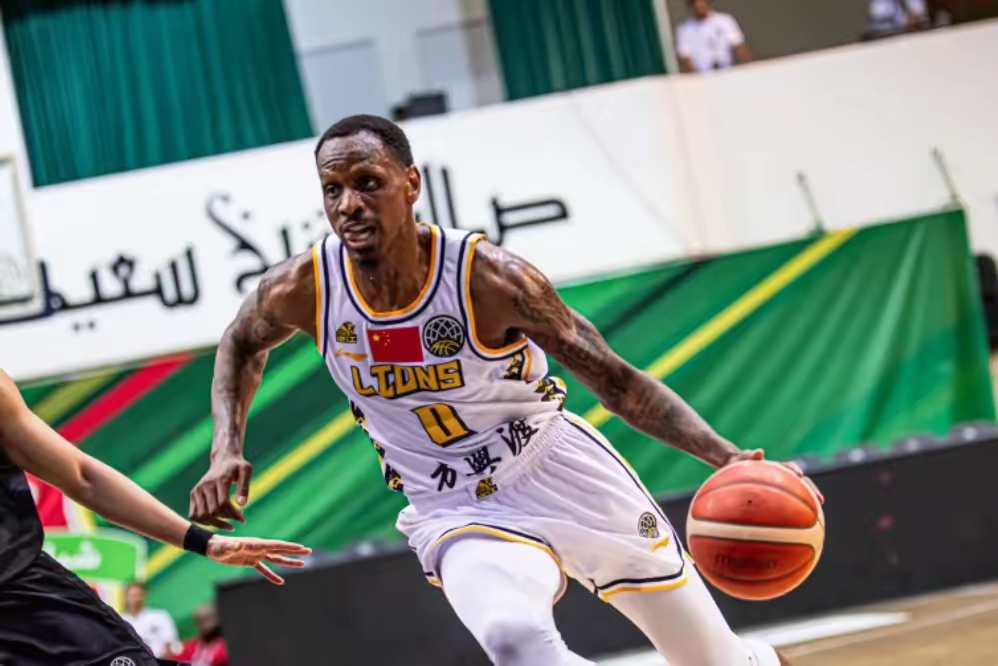 中欧娱乐 -广厦男篮发布备战花絮，今晨更衣室发声，意大利杯任务艰巨，团队化学反应显著的简单介绍