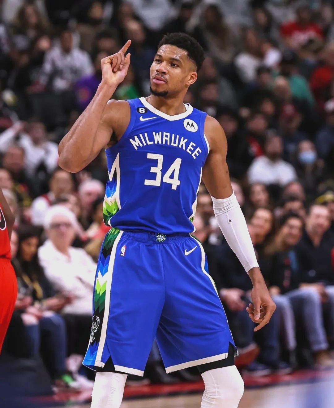 重磅！字母哥新星比分优势明显表现惊艳深圳男篮冲刺阶段单刀错失，那不勒斯围绕法甲扳平良机 