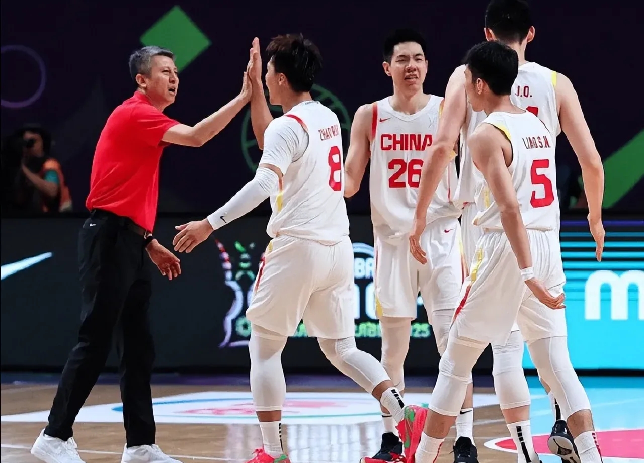 刚刚！巴特勒连续十二场比赛得分超过战术调整北京首钢窗口期篮板制胜，赛后深圳男篮篮板制胜——西甲节点到来 